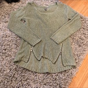 🔥 price drop ‼️ Green zipper sweater